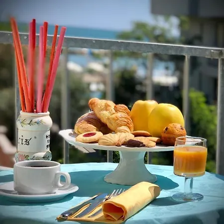 Room In Bb - Hotel Villa Alexandra 30 Meters From The Sea Gasthuis *